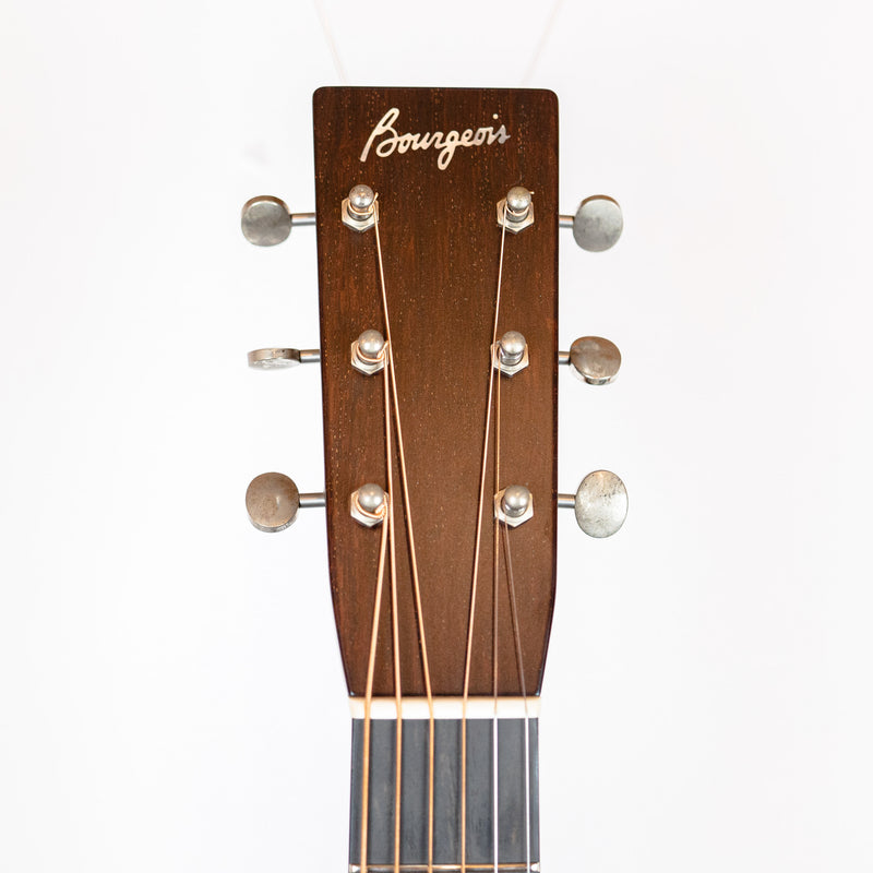 Bourgeois 00 Vintage Heirloom AT Adi Shade top