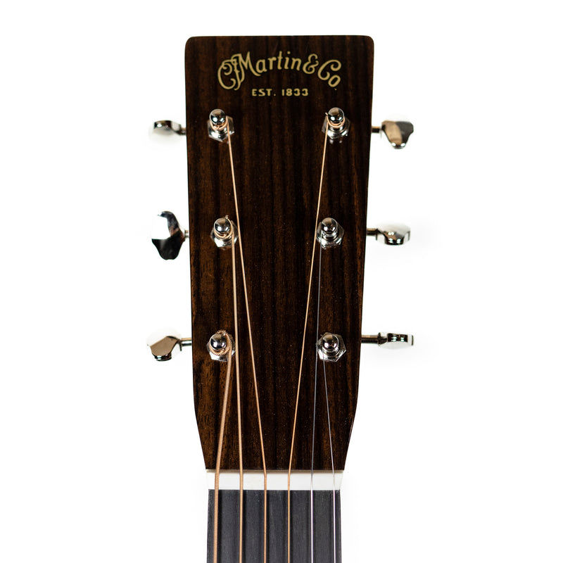 Martin 000-28EC Sunburst